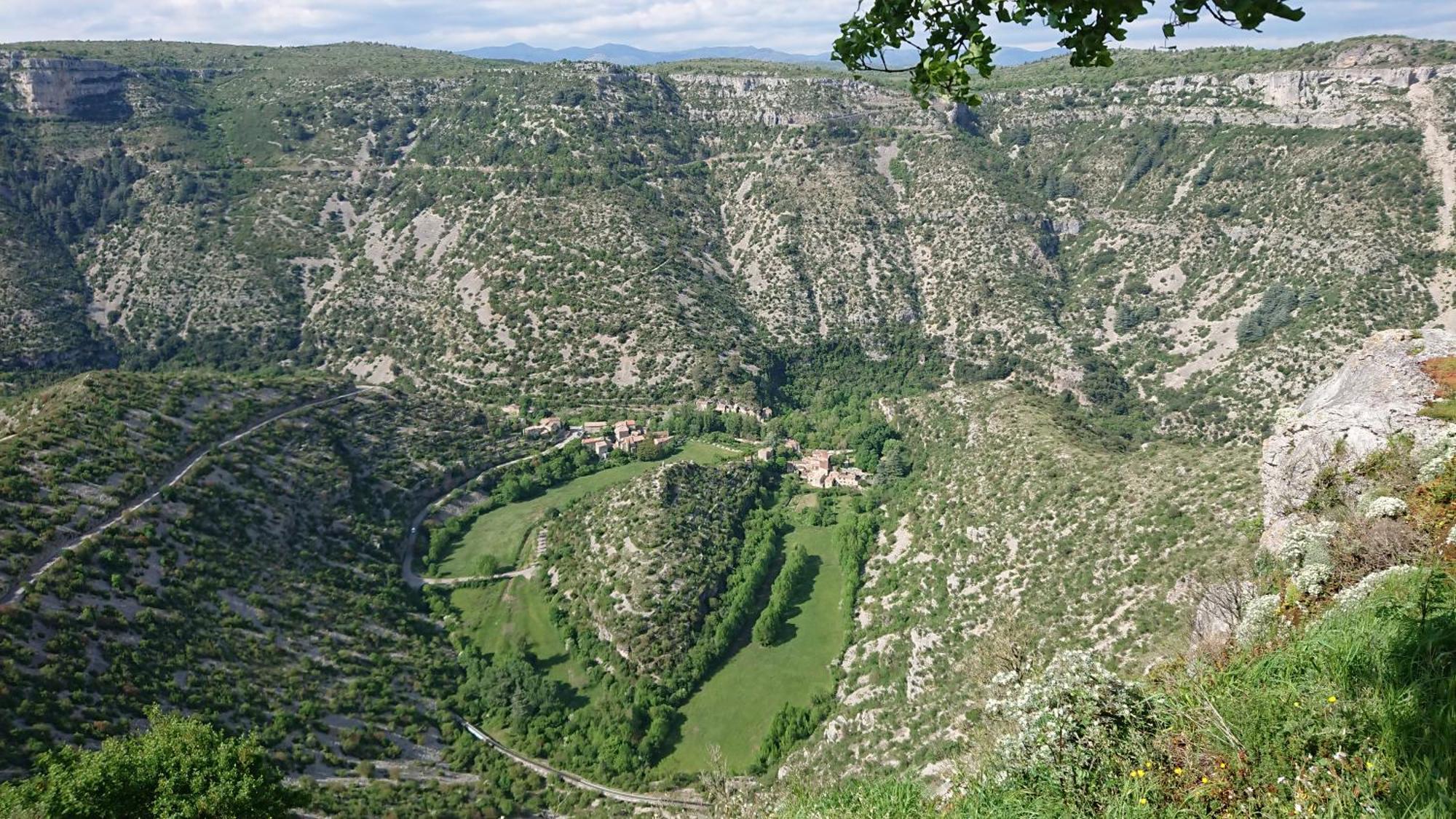Gite En Cevennes Du Sud, Bergerie Restauree Au Rez De Jardin D'Une Bastide Avec Piscine, Vue Exceptionnelle, Authenticite Et Confort Saint-Laurent-le-Minier Εξωτερικό φωτογραφία